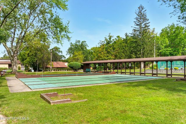 154 Cross Slope Court G, Manalapan, NJ 07726