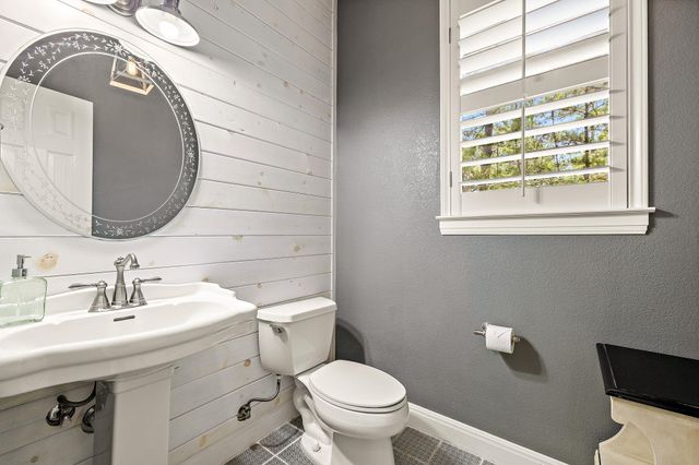 131 Molokini DR, Bastrop, TX 78602
