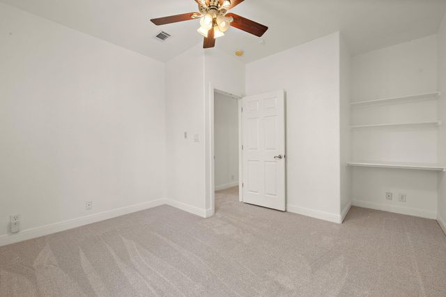 131 Molokini DR, Bastrop, TX 78602