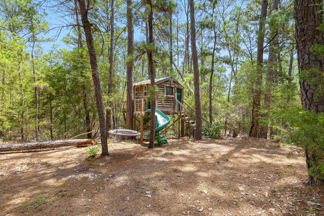 131 Molokini DR, Bastrop, TX 78602
