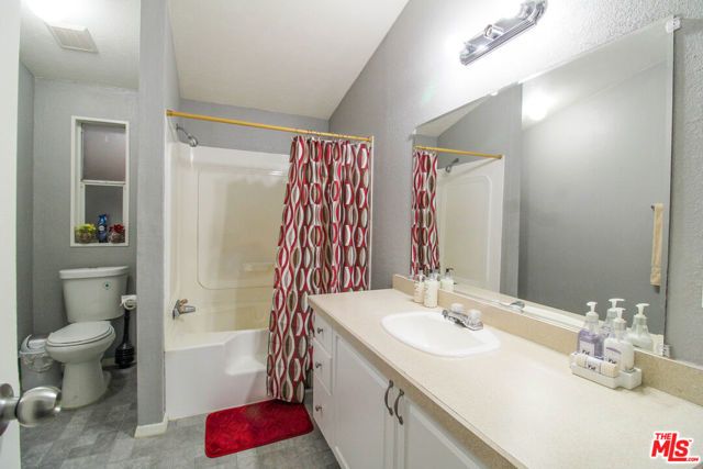 3255 E Avenue R 91, Palmdale, CA 93550