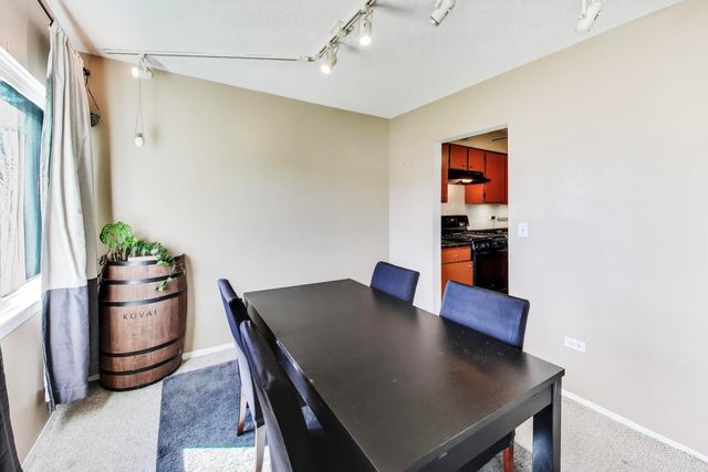 5500 Lincoln Avenue 201W, Morton Grove, IL 60053