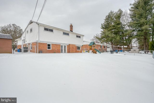 4522 TAPSCOTT RD, Pikesville, MD 21208