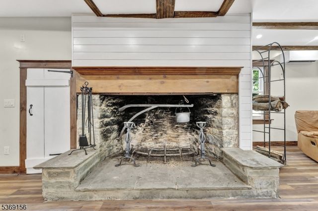 18 Edge Hill Rd, Blairstown Twp., NJ 07825