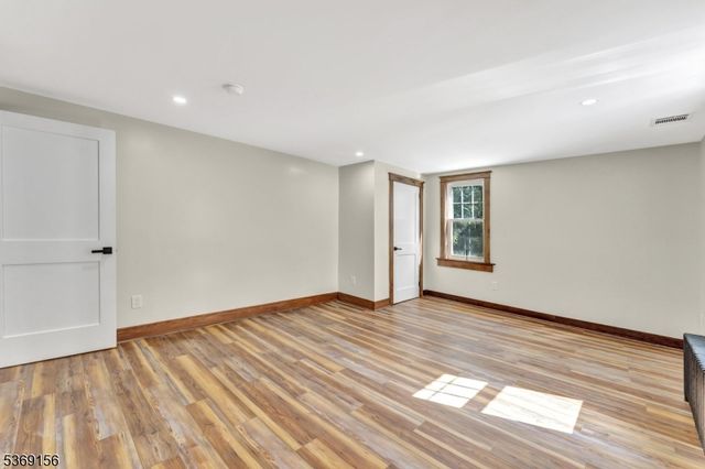 18 Edge Hill Rd, Blairstown Twp., NJ 07825