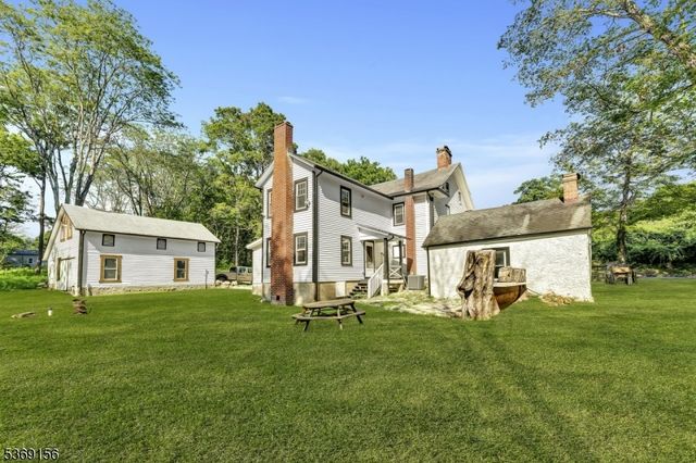 18 Edge Hill Rd, Blairstown Twp., NJ 07825