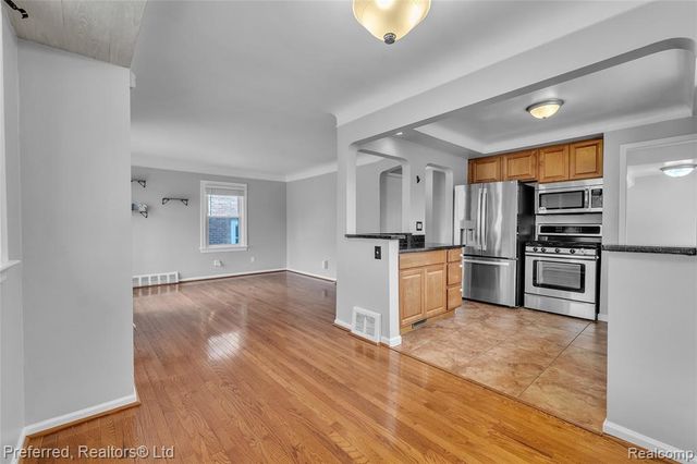 2659 Culver Avenue, Dearborn, MI 48124