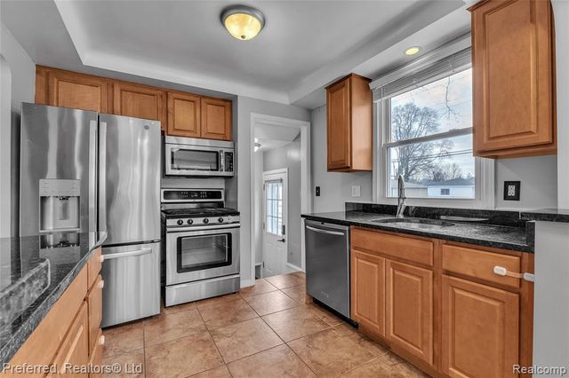 2659 Culver Avenue, Dearborn, MI 48124