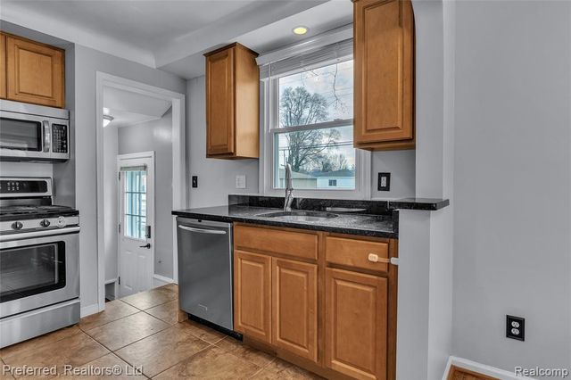 2659 Culver Avenue, Dearborn, MI 48124