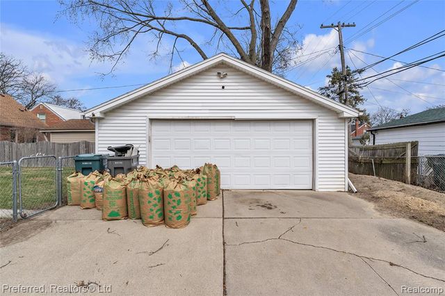 2659 Culver Avenue, Dearborn, MI 48124