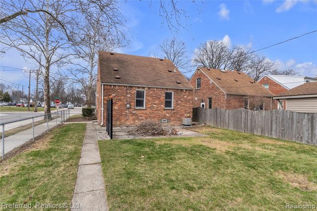 2659 Culver Avenue, Dearborn, MI 48124