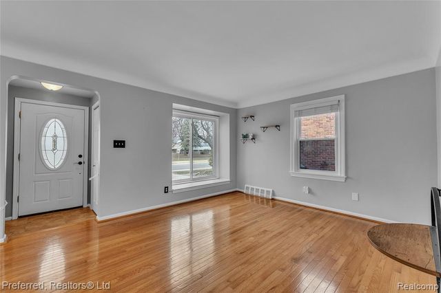 2659 Culver Avenue, Dearborn, MI 48124