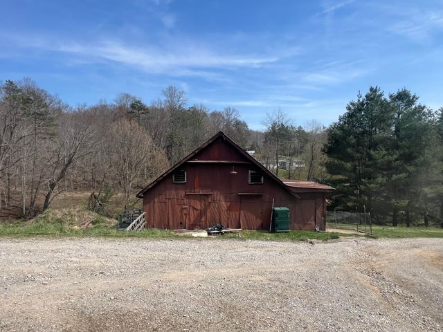 447 Arkle Road, Gray, KY 40734
