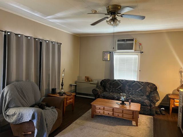 447 Arkle Road, Gray, KY 40734