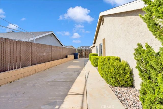 14383 Birchwood Drive, Hesperia, CA 92344