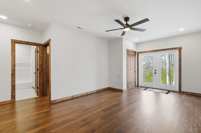 890 Joliet Drive, Ellijay, GA 30540