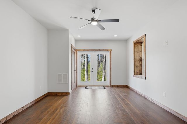 890 Joliet Drive, Ellijay, GA 30540