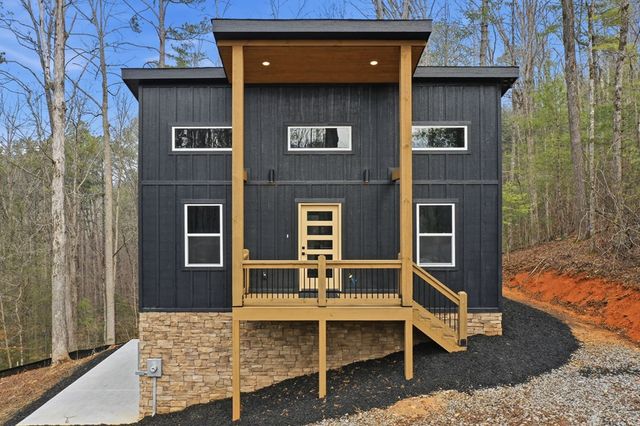 890 Joliet Drive, Ellijay, GA 30540