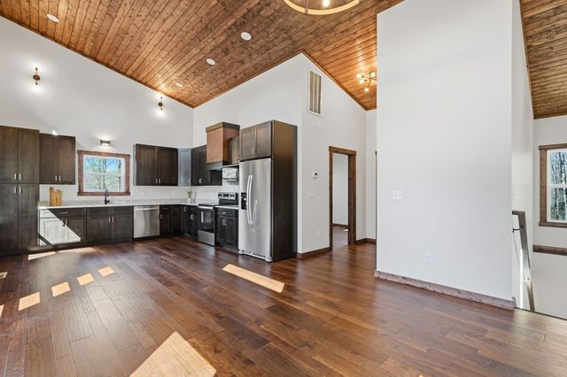 890 Joliet Drive, Ellijay, GA 30540