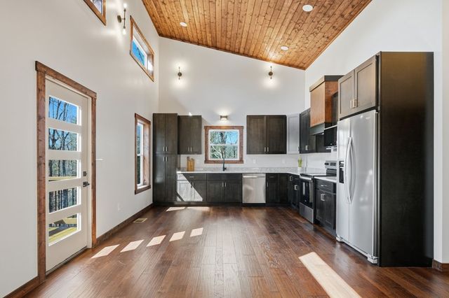 890 Joliet Drive, Ellijay, GA 30540