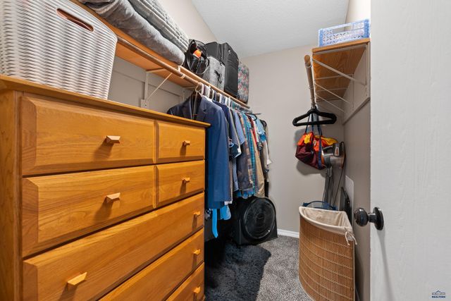 1172 PARKWOOD RD, Rapid City, SD 57701