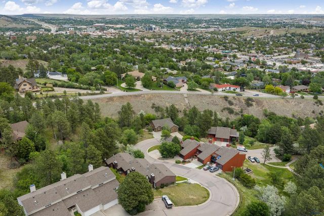 1172 PARKWOOD RD, Rapid City, SD 57701