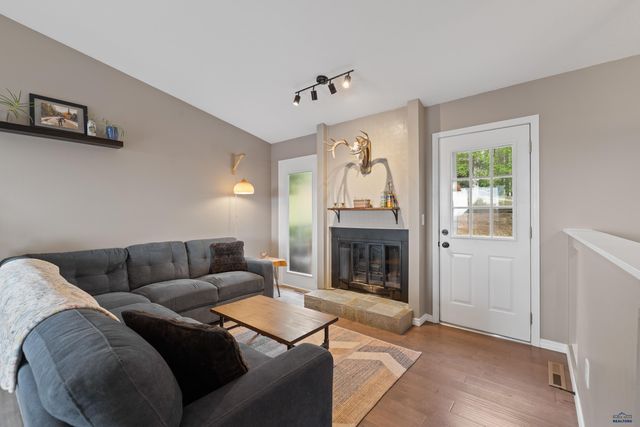 1172 PARKWOOD RD, Rapid City, SD 57701
