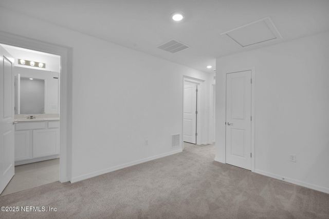 10111 TREASURE OAKS Court, Jacksonville, FL 32221