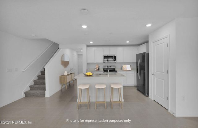 10111 TREASURE OAKS Court, Jacksonville, FL 32221