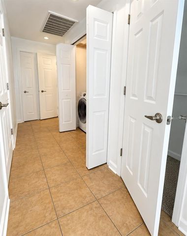 16013 STAGS LEAP DRIVE, Lutz, FL 33559
