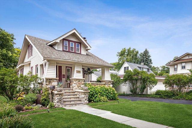 314 S Brewster Avenue, Lombard, IL 60148