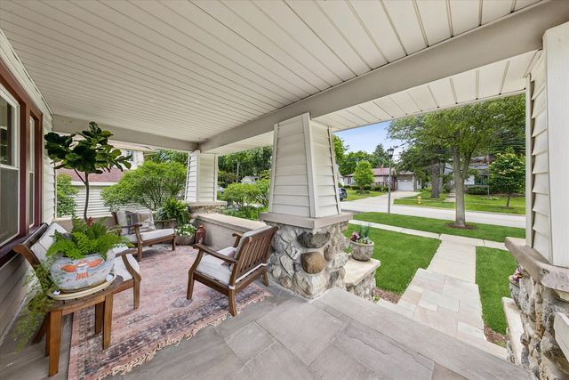 314 S Brewster Avenue, Lombard, IL 60148