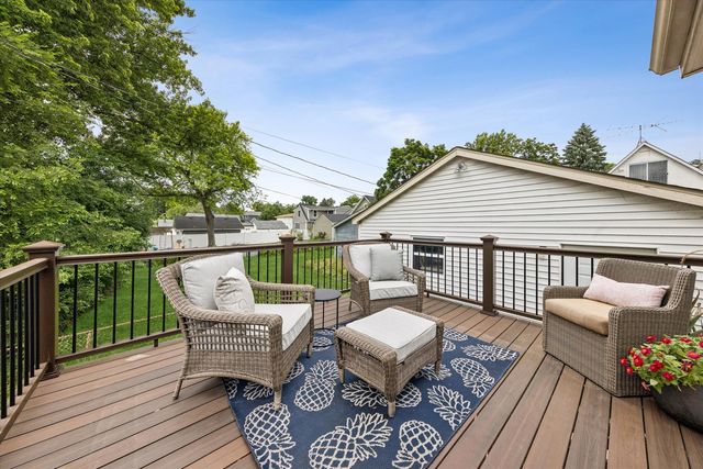 314 S Brewster Avenue, Lombard, IL 60148