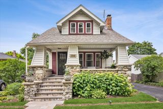 314 S Brewster Avenue, Lombard, IL 60148