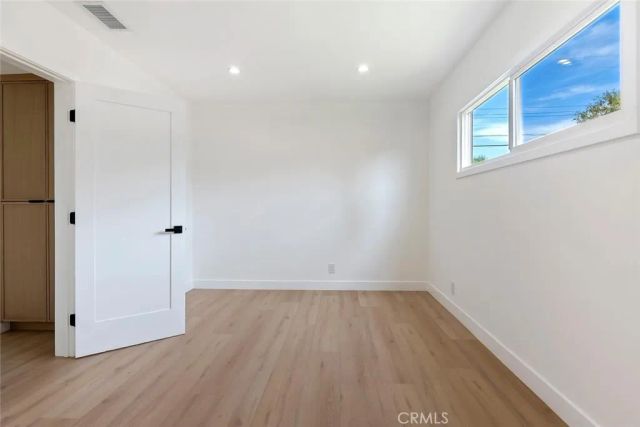 20701 Schoolcraft, Winnetka, CA 91306