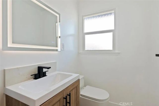 20701 Schoolcraft, Winnetka, CA 91306