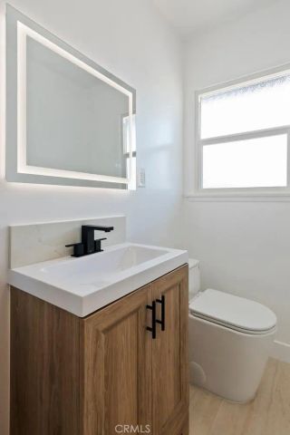 20701 Schoolcraft, Winnetka, CA 91306