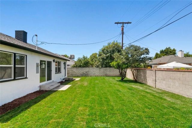 20701 Schoolcraft, Winnetka, CA 91306