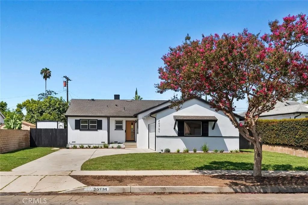 20701 Schoolcraft, Winnetka, CA 91306