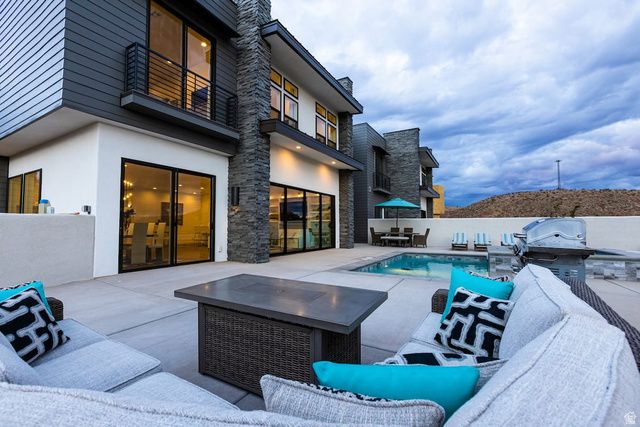 2166 N DOUBLE EAGLE LN, Washington, UT 84780