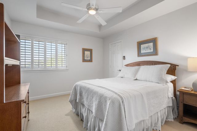 405 Leigh Court, Highland Village, TX 75077