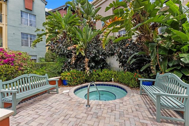 2320 W AZEELE STREET 316, Tampa, FL 33609