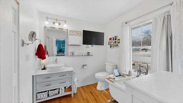 1413 10th Avenue NE, Rochester, MN 55906