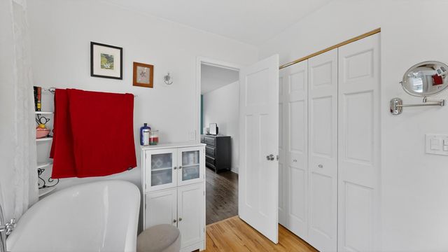 1413 10th Avenue NE, Rochester, MN 55906