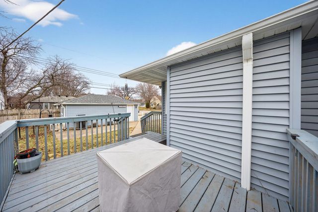 1413 10th Avenue NE, Rochester, MN 55906