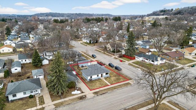 1413 10th Avenue NE, Rochester, MN 55906