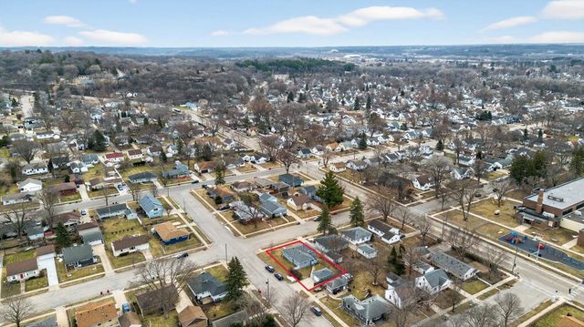 1413 10th Avenue NE, Rochester, MN 55906