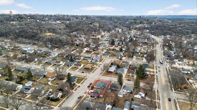 1413 10th Avenue NE, Rochester, MN 55906