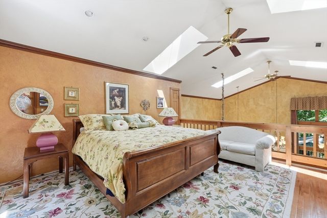 41 Apple Rd, Brimfield, MA 01010