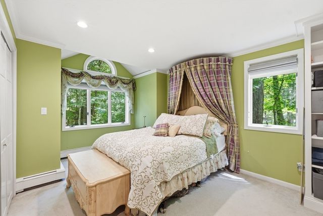 41 Apple Rd, Brimfield, MA 01010